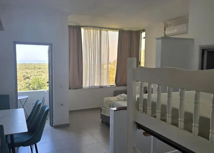 民宿 Amantius Himare