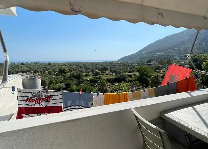 Amantius Himare 民宿