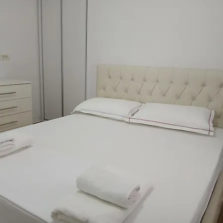 Quarto em Acomodações Particulares Amantius Himare Borsh