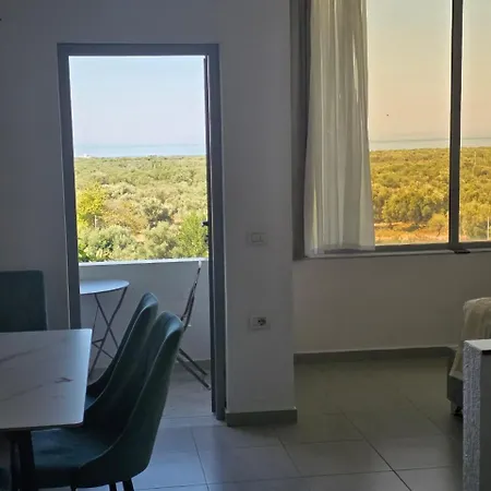 Quarto em Acomodações Particulares Amantius Himare *