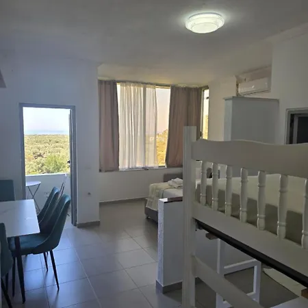 Quarto em Acomodações Particulares Amantius Himare